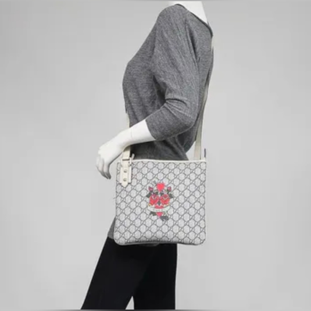 Gucci GG Supreme Coated Canvas Tattoo Collection Crossbody With Dust Bag - Picture 4 of 16
